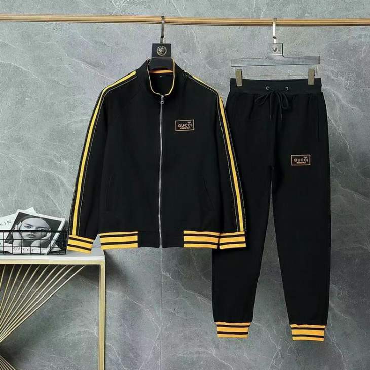 Picture of Gucci Sweater Suits _SKUGucciM-4XL25wn17140060
